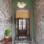 Hotel Emblematico 3*