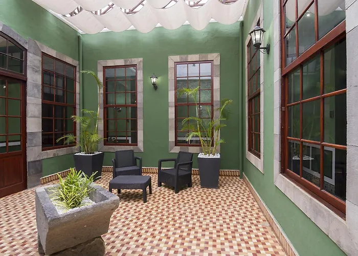 Emblemático Hotel 3*